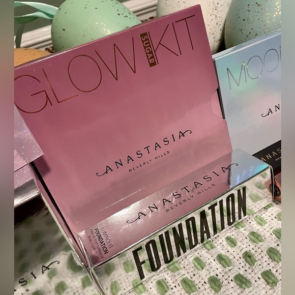 ANASTASIA BH- LOT, Foundation Powder lipstick Lashes Highlighters Brow kits - Picture 5 of 10